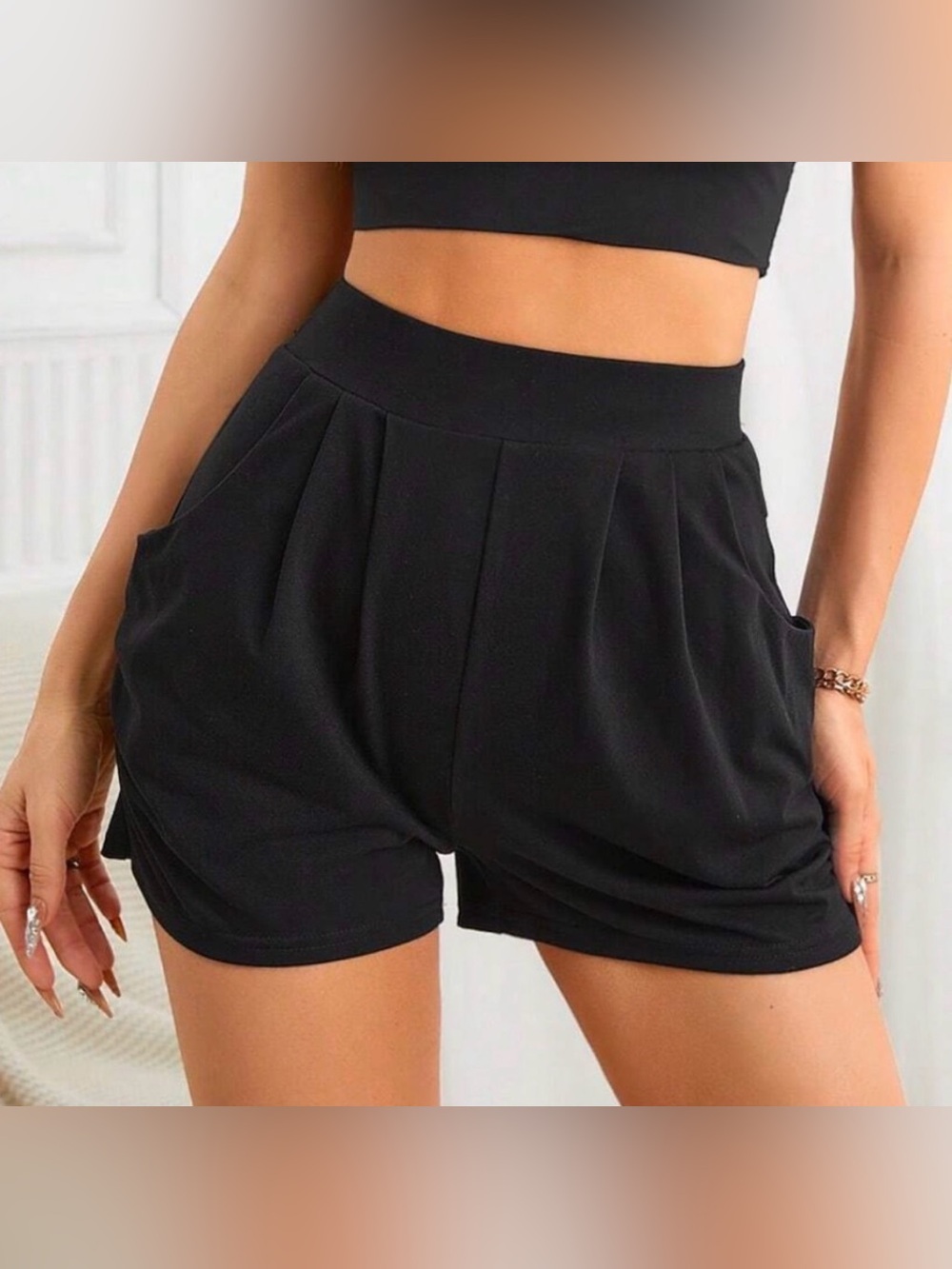 Black High-Waist Women's Pleated Shorts